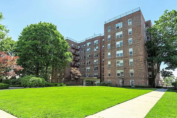 Rented by D S J Realty LLC | media 22