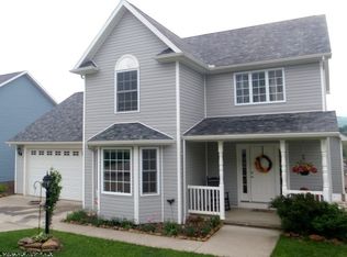 209 Piave Ln, Morgantown, WV 26508
