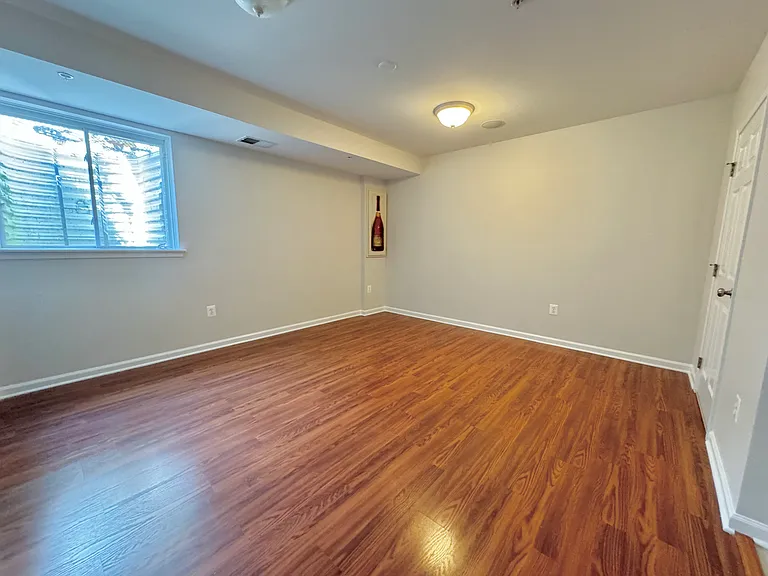 25530 Joy Ln — Photo 5