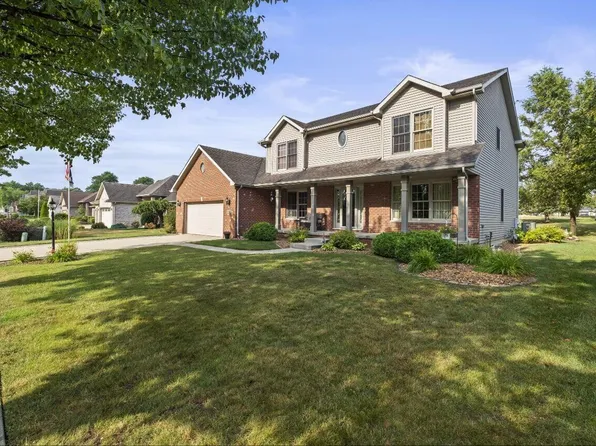 2557 Howard Castle Dr, Dyer, IN 46311