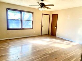 1710 Ann Ave, Harrisonville, MO 64701