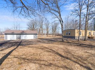 11084 320th St, Onamia, MN 56359