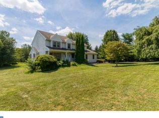 204 Briars Run Dr, Downingtown, PA 19335