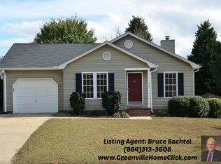 106 Autumnwood Way, Simpsonville, SC 29681