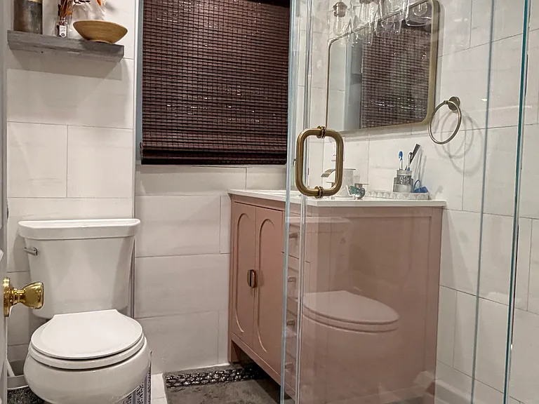 410 Marrett Rd — Photo 16