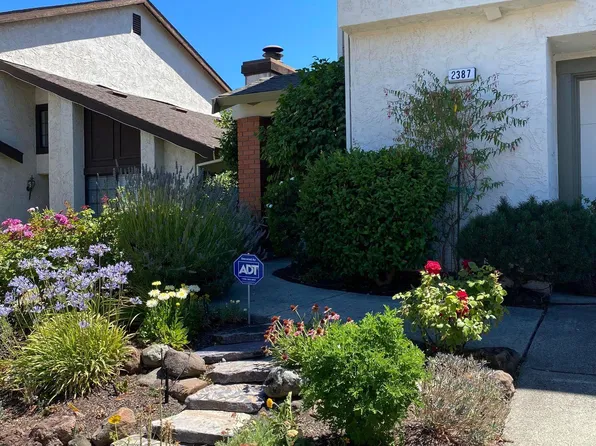 2387 Lake Meadow Cir, Martinez, CA 94553