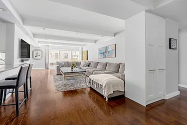 11 Fifth Avenue