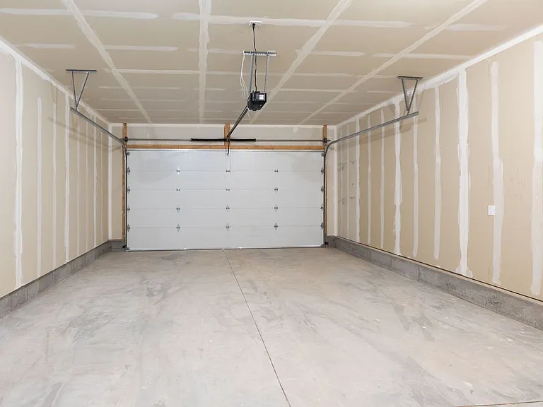 3717 Razor Cir — Photo 27
