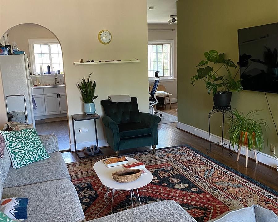 1st image of 1422 E 8th Ave APT 11