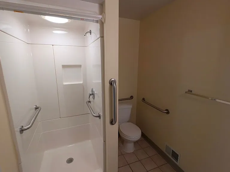 320 E Lincoln Ave — Photo 37