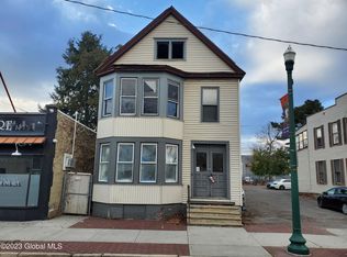 445 5th Ave, Troy, NY 12182