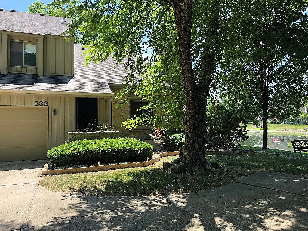 532 Conner Creek Dr photo 1