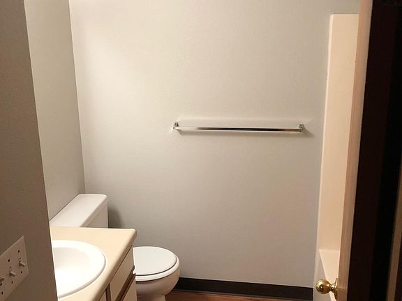 5th image of 644 Squaw Creek Dr Unit 12