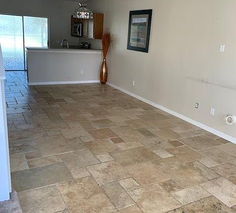 4th image of 331 Wilton Cir #331
