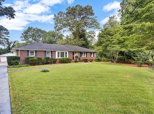 402 Yorkshire Dr, Greenville, SC 29615