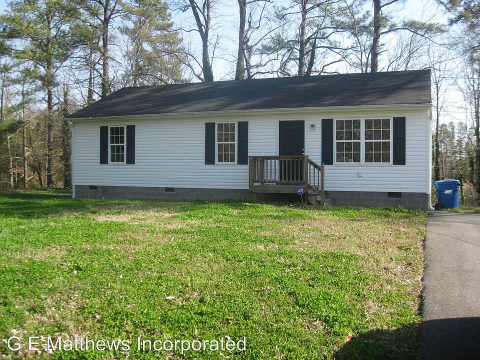 1st image of 621 Confederate Ave