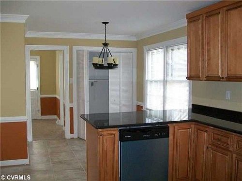 4th image of 712 Wales Dr