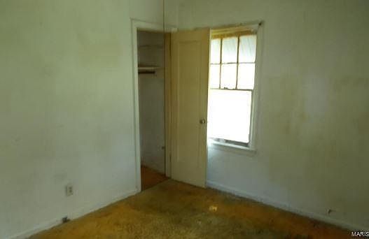 4th image of 8046 Patterson Dr