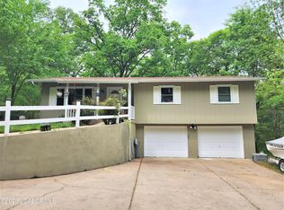 1735 Carol St, Holts Summit, MO 65043