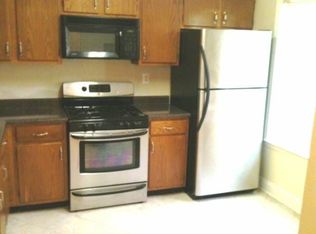 1015 Schmidt Ln, North Brunswick, NJ 08902
