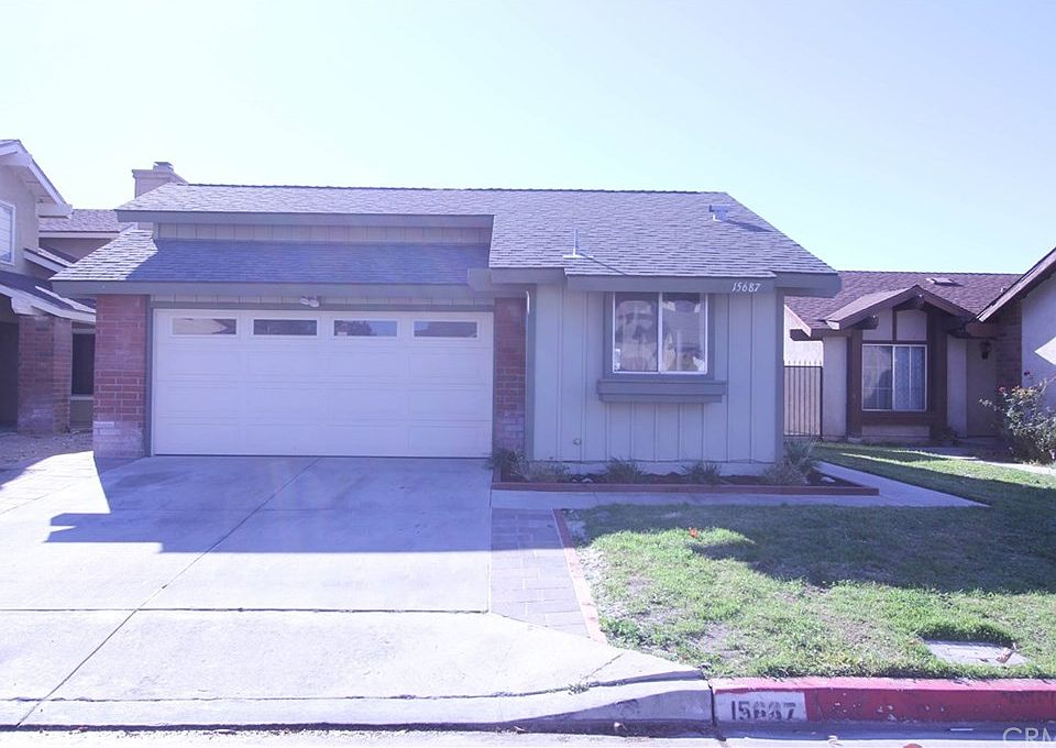 1st image of 15687 Paine St