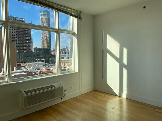 Rented by New York Zone Property Management LLC | media 8