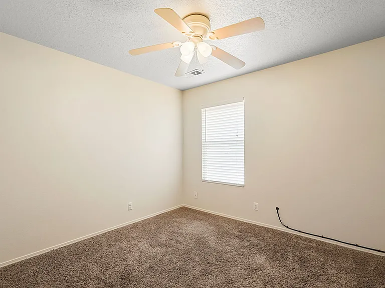 270 Littler Dr SE — Photo 15