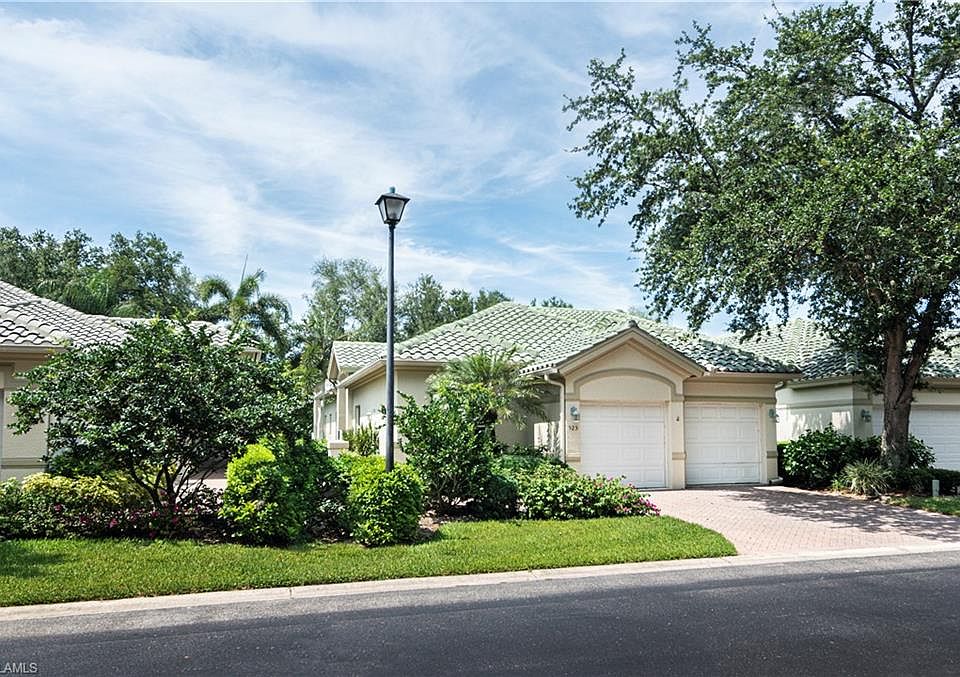 1st image of 925 Vistana Cir #4