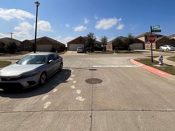 5th image of 100 Mount Vernon Ln