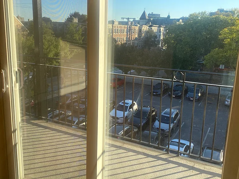 50 Green St #407 — Photo 9