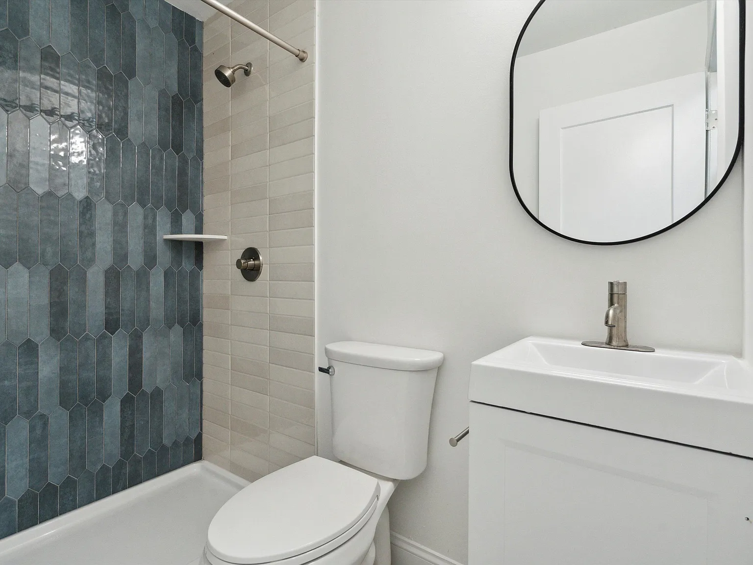 1833 N 18TH ST Unit B — Photo 2