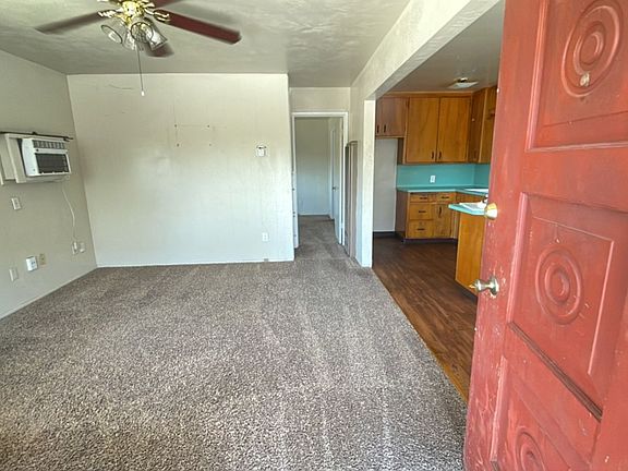 3rd image of 301 Poplar St #1