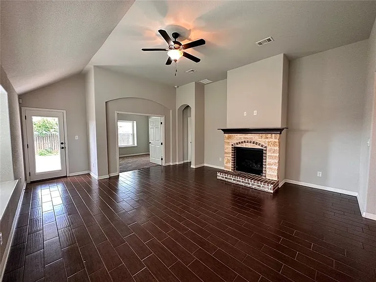 5612 Sabbia Dr — Photo 17