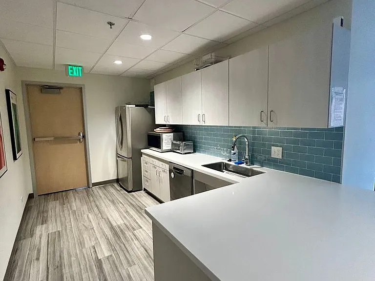 1850 Folsom St #303 — Photo 26
