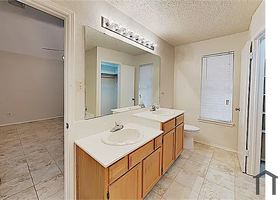 7912 Hot Springs Ct — Photo 10