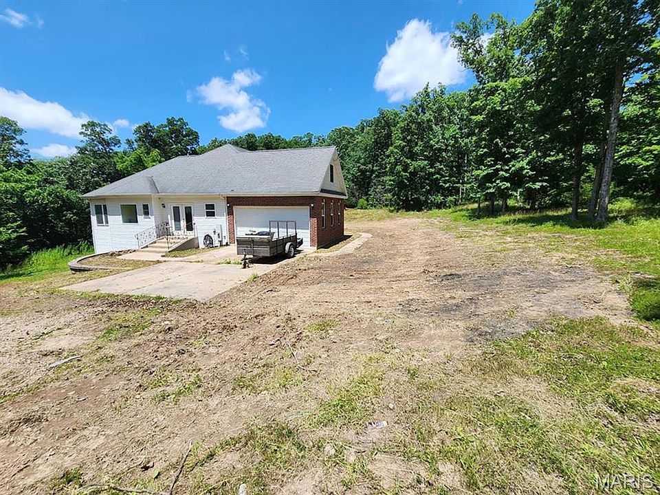 2nd image of 24479 Schuetzenground Rd