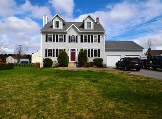 118 Otter River Rd, Templeton, MA 01468