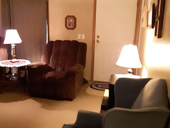 3rd image of 7 Widgeon Ct
