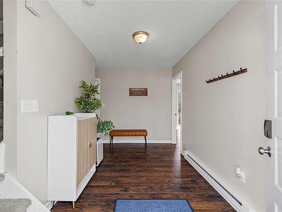 4th image of 317 Fernwood Dr