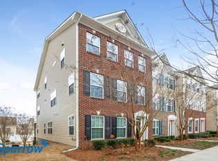 19018 Lake Breeze Dr, Cornelius, NC 28031