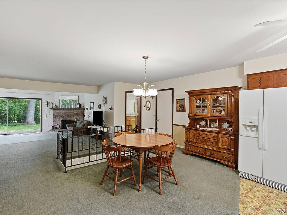2742 Parkway Pl, photo 9