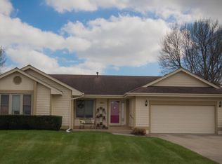 1611 S 11th Ave E, Newton, IA 50208