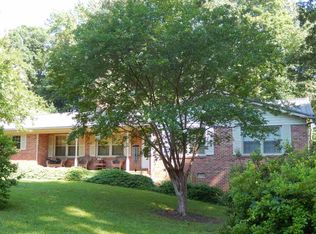111 Forest Dr, Woodruff, SC 29388