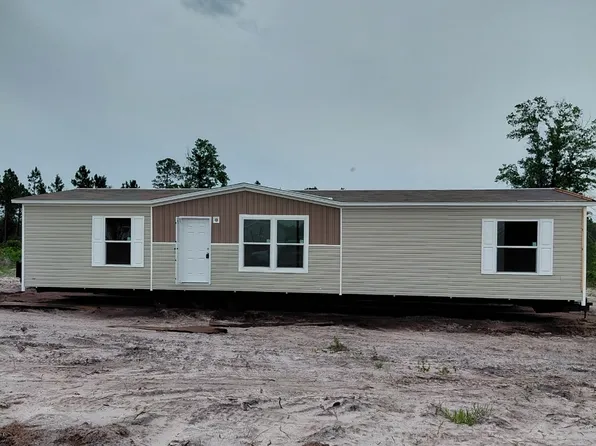 1322 Dogwood Ln, Folkston, GA 31537