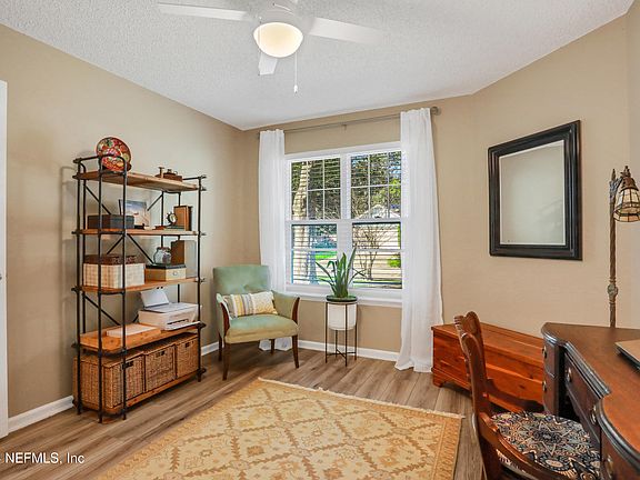 3rd image of 11543 SWEETWATER OAKS Drive W