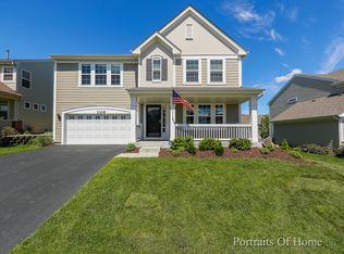 3308 Wanskuck St, Elgin, IL 60124