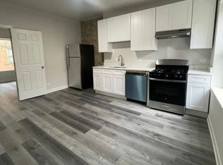 3009 W 19th St APT 2S, Chicago, IL 60623