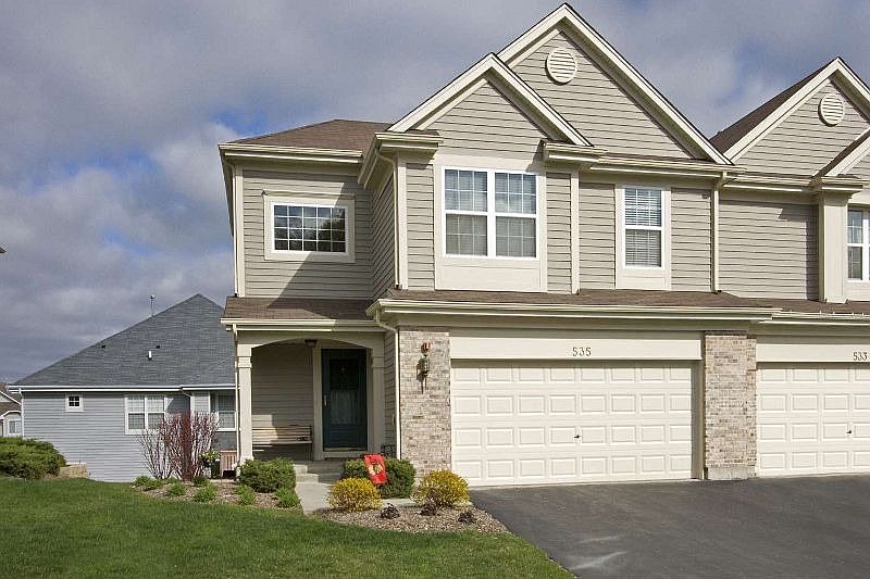 1st image of 535 Blue Springs Dr