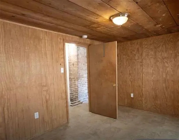 627 N Olympia St #B — Photo 4