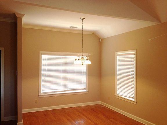 2nd image of 806 Muirfield Dr